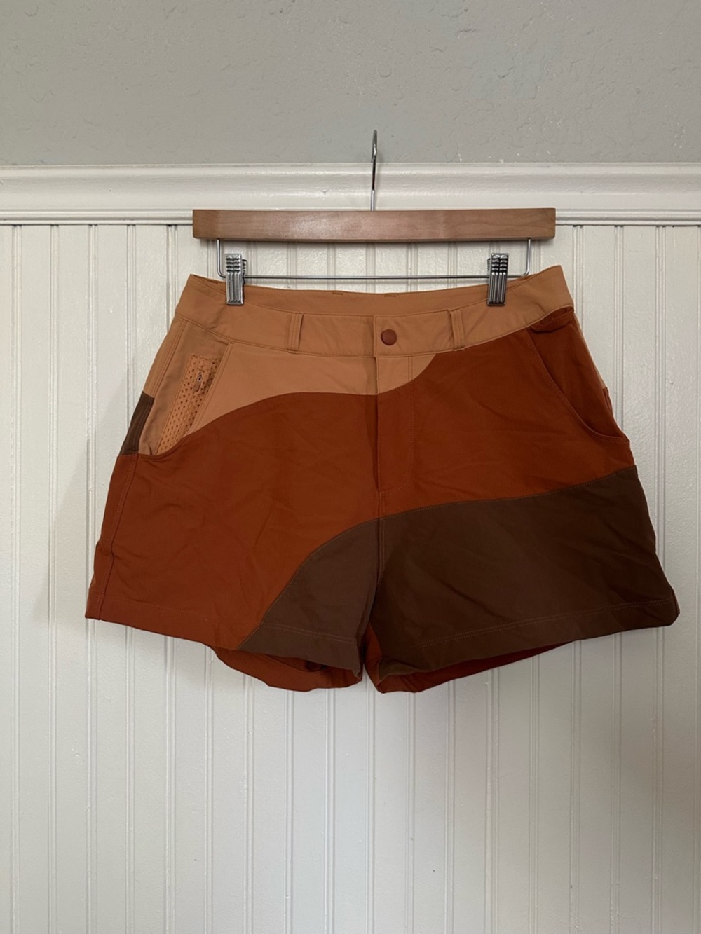 Outdoor Voices RecTrek Shorts in Zion - Picture 2 of 7